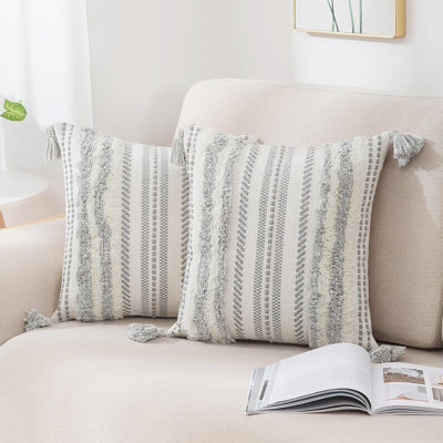 Ensemble de housses de coussin gris et blanc crème 18 x 18