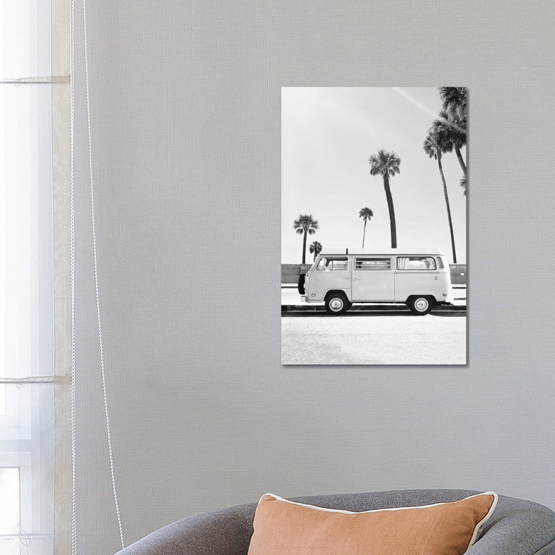 «Van In Black & White» par Sissi & Seb - reproduction de photo, H 26 po x l 18 po x 1,5 po, Toile tendue, Pas de tapis
