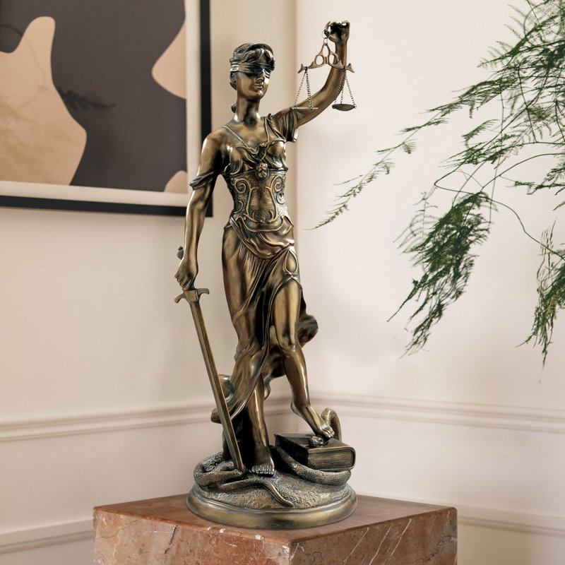 Statue de Thémis déesse de la justice