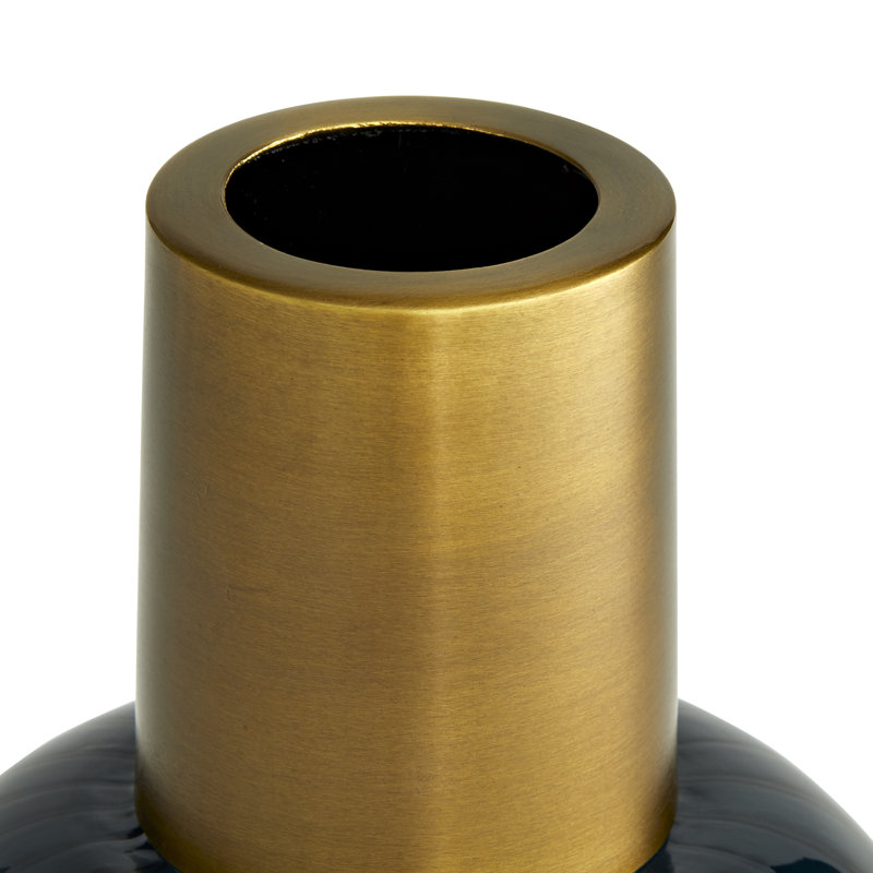 Huff Handmade Glass Table Vase