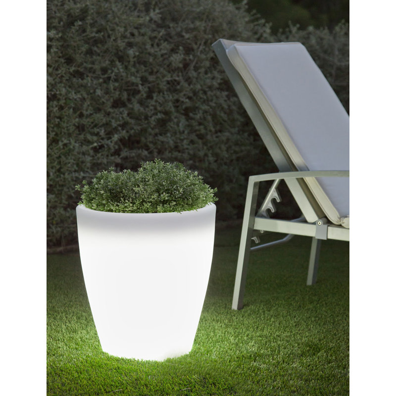 Demetrius Pot Planter, 43cm H x 40cm W x 40cm D