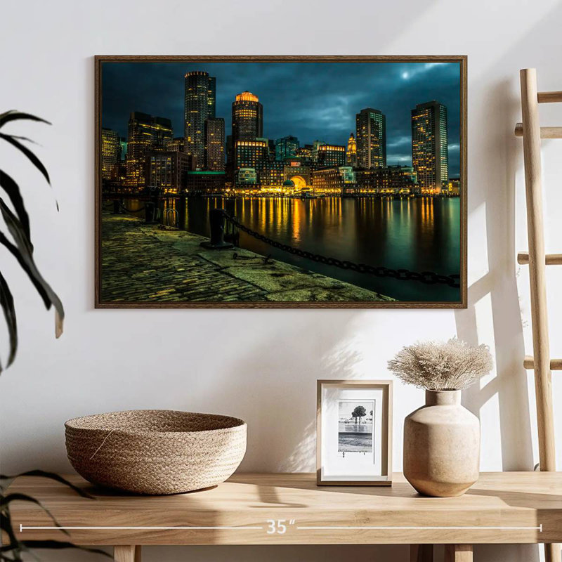 Silhouette de Boston la nuit, 25 po x 17 po, Cadre flottant en noyer