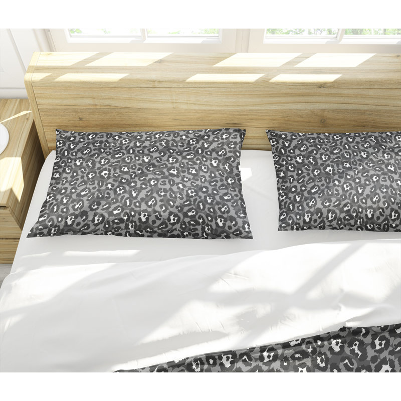 Leopard Box Stitch Animal Print Comforter Set, Queen Comforter + 2 Pillow Cases, Black/Grey