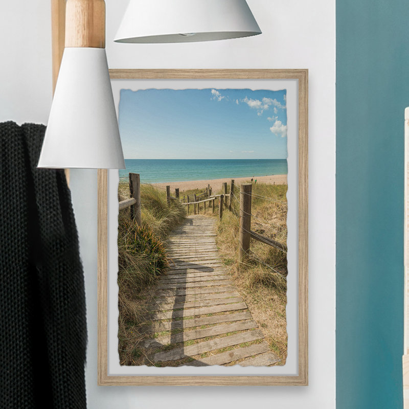 A Sunny Day in the Sea - Reproduction de photo sur papier encadrée, H 45 po x l 30 po x P 1,5 po
