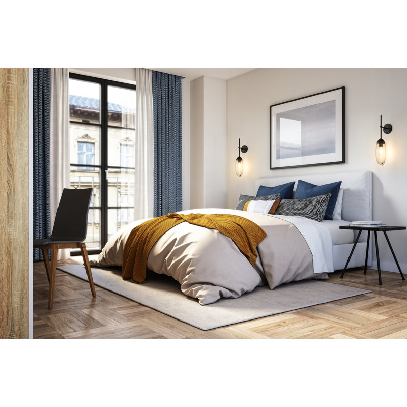 Blakeley Iron Wallchiere, Matte Black