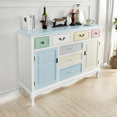 Buffet multifonctionnel de style nordique