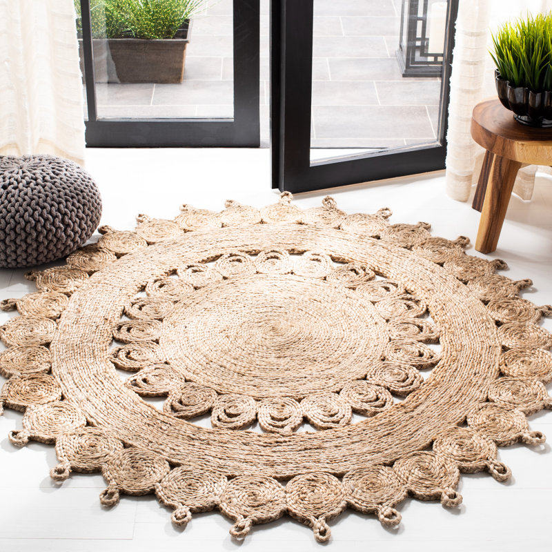 Lupe Geometric Handwoven Jute Tan Area Rug, Round 3'