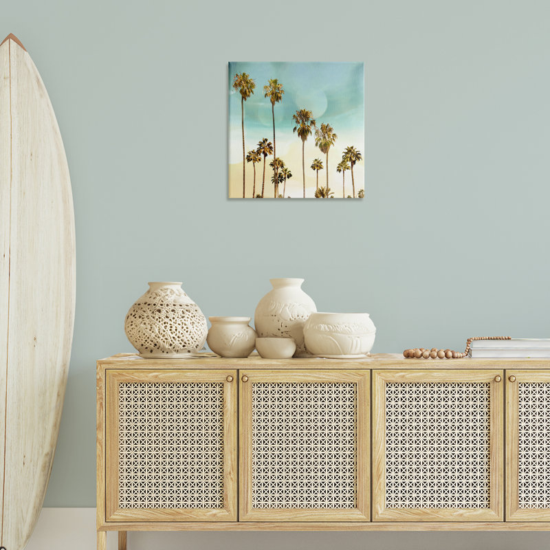 «Palm Tree Beach Sky» par Devon Davis, H 24 po x l 24 po