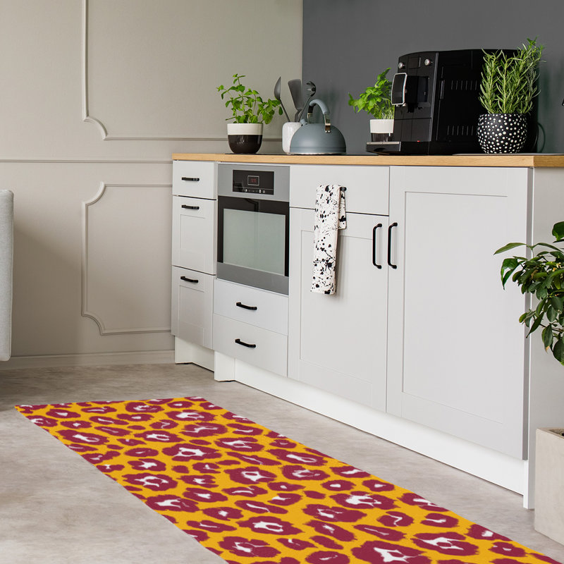 Animal Print Indoor Rug, Runner 2'6" x 8'