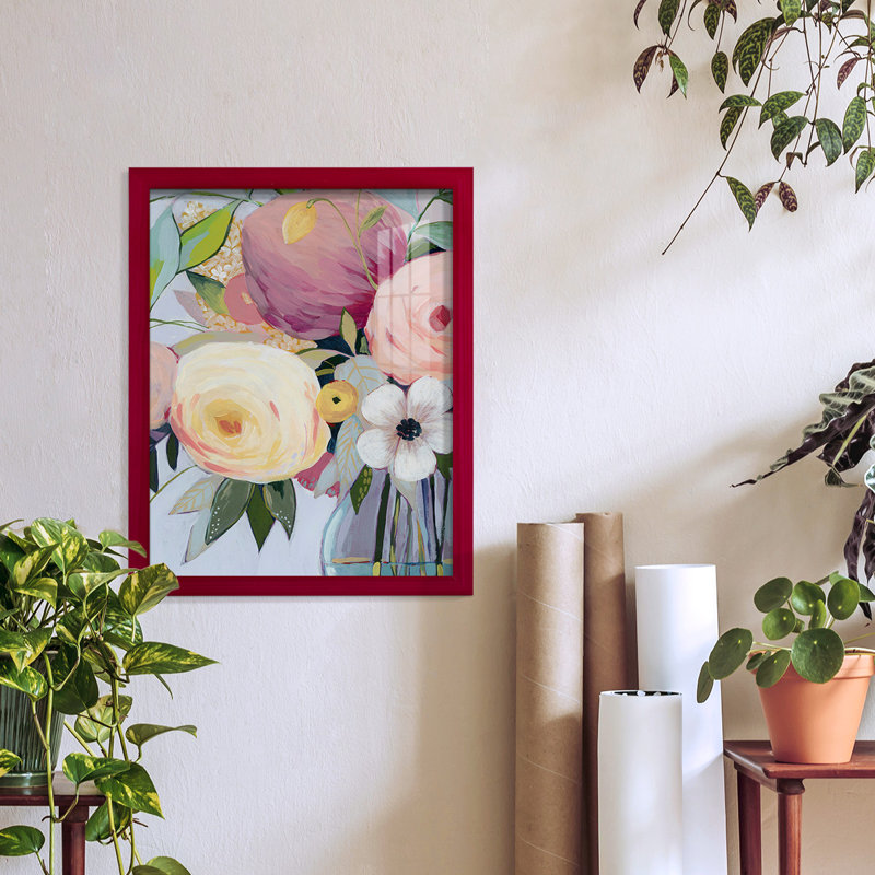 Georgia Bouquet I, encadré sur papier, Rouge, H 15 po x l 12 po x P 1 po