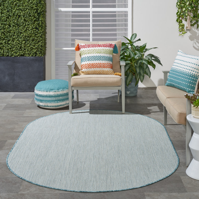 Tapis ivoire intérieur / extérieur Mcdade, Ovale 5 pi x 8 pi