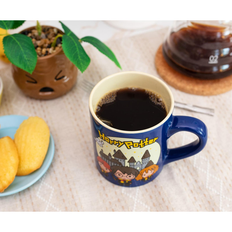 Tasse en céramique Harry Trio Scène Harry Potter | Peut contenir 14 onces