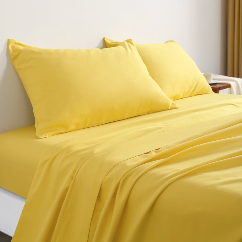 4PC 1800 Series Soft Microfiber Sheet Set, Yellow, King Sheet Set with 2 Pillowcases