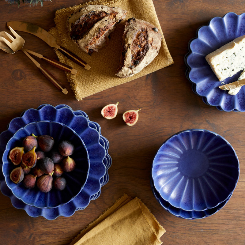 Dhalia Stoneware Salad/Dessert Plate, Blue