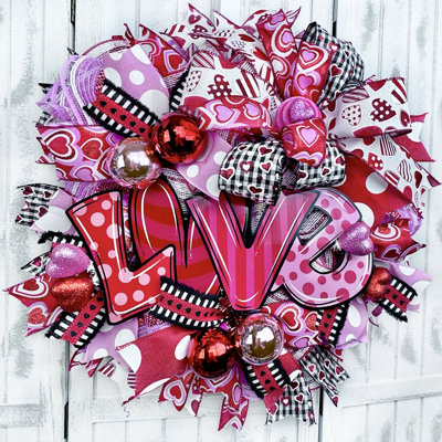 Handcrafted Faux 18'' Wreath