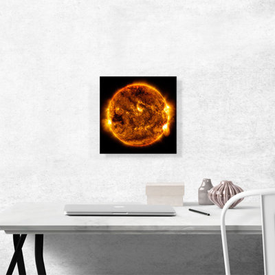 «The Orange Sun with Solar Flares», reproduction de photo sur toile tendue
