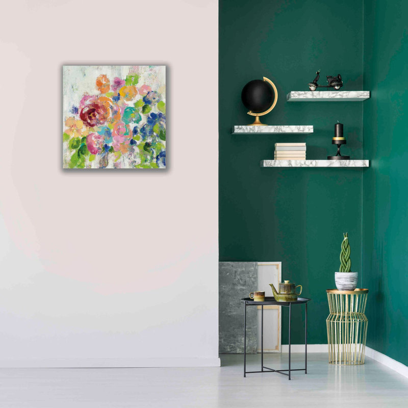 «Hydrangea Bouquet II» par Silvia Vassileva, art mural sur toile, H 26 po x l 26 po x P 1,5 po