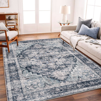 Tapis lavable 274 x 366 cm, bleu foncé, motif floral rétro bohème, ne peluche pas, entretien facile, idéal pour les zones de passage fréquent comme le salon, la chambre, le bureau, la table basse ou la cuisine. Grand tapis.