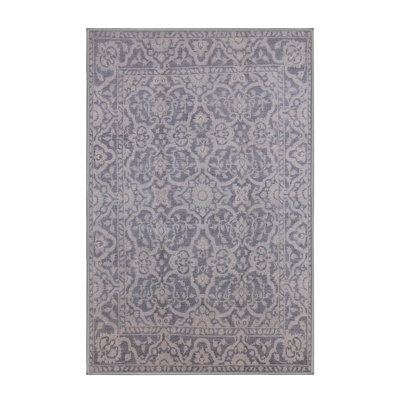 Koris Oriental Indoor Rug, Rectangle 4' x 6'