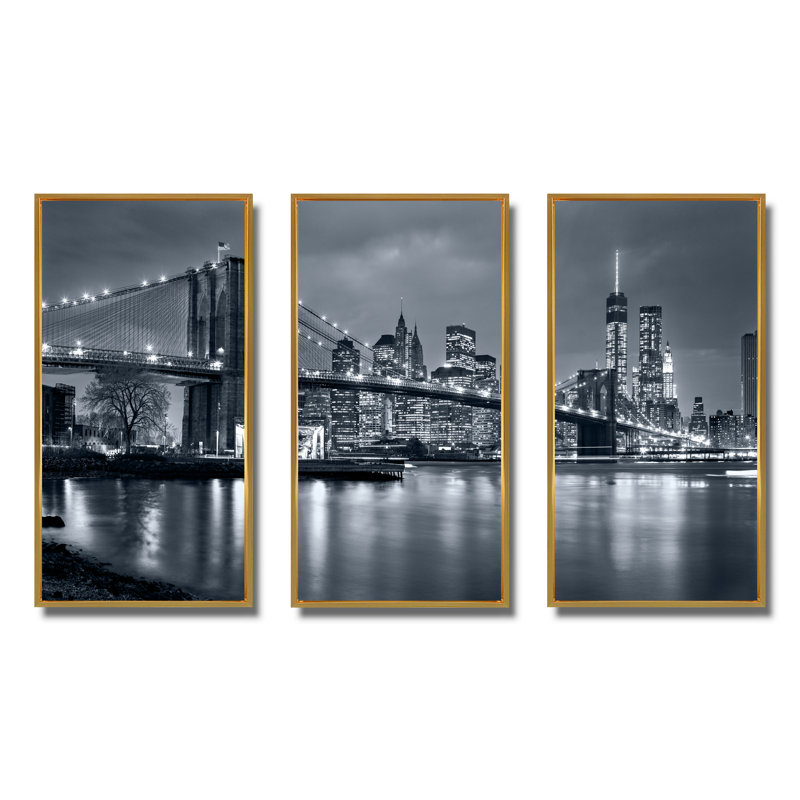 «Panorama New York City At Night - Cityscape», ensemble d'art mural sur toile encadré, H 20 po x l 36 po, Or