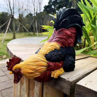 Garden statue rooster art decoration