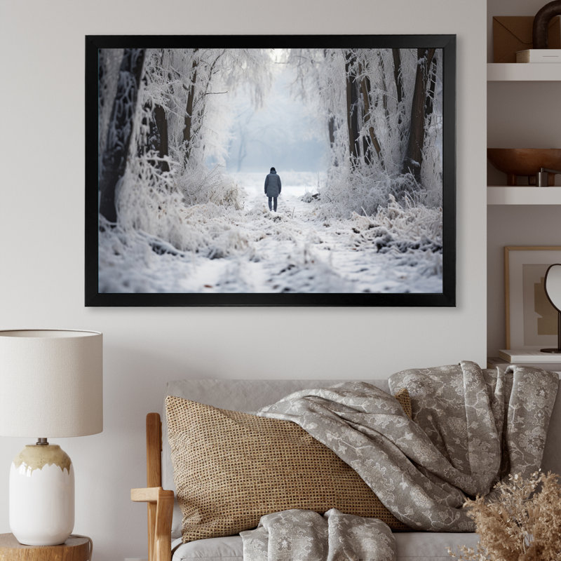 «Solitude Winter Landscape I», reproduction sur toile, Cadre simple noir, H 34 po x l 44 po x P 1,5 po