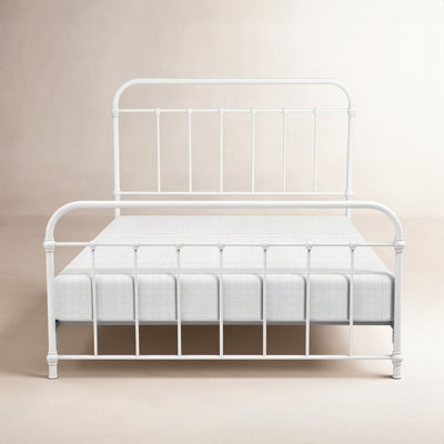 Niles Metal Bed