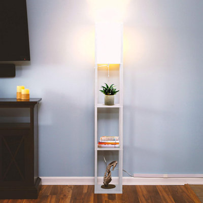 Lampe sur pied moderne avec ampoule DEL, tablettes et caractéristiques intelligentes