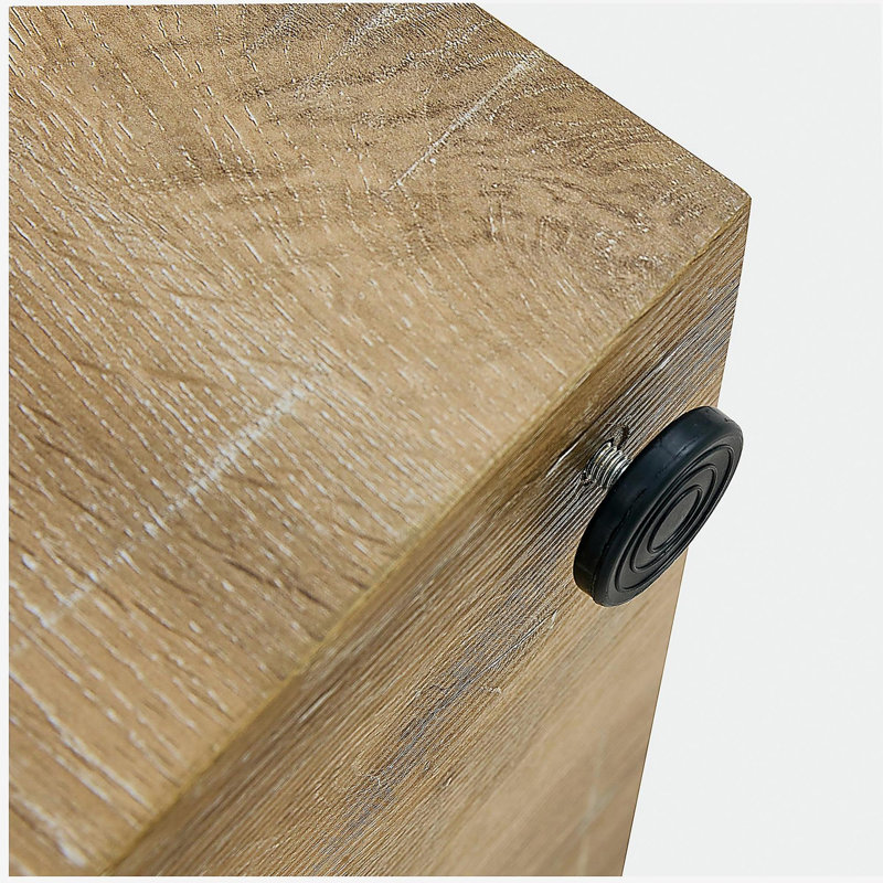 Rehaussez votre espace de vie avec cette table basse carrée en panneau de fibres à densité moyenne qui met en valeur des motifs de texture de couleur bois clair. Il se caractérise par un design élégant. 15,7 * 15,7 * 15,7