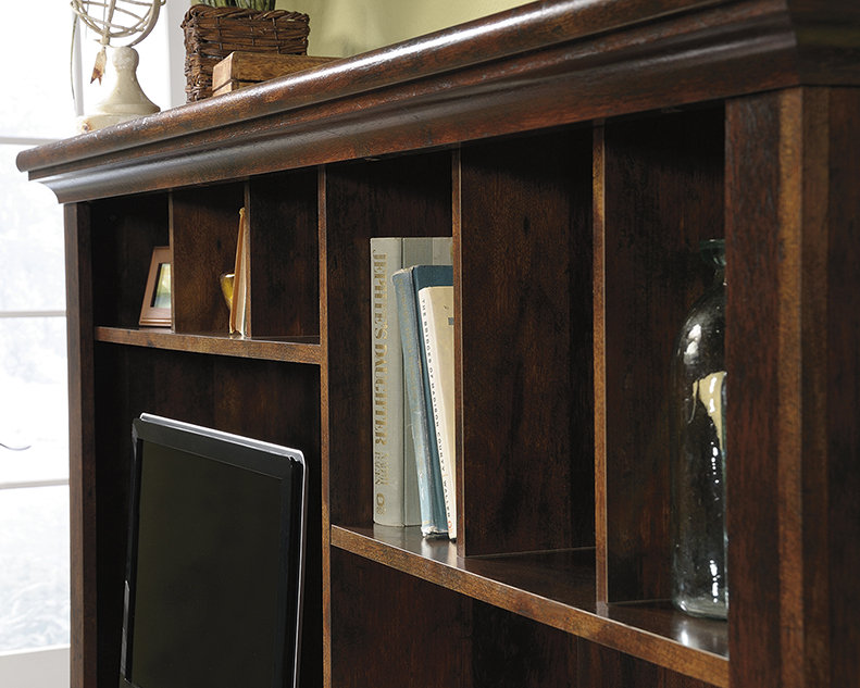 Bureau d'ordinateur avec huche, Brun, H 57,36 po x l 62,21 po x P 23,5 po