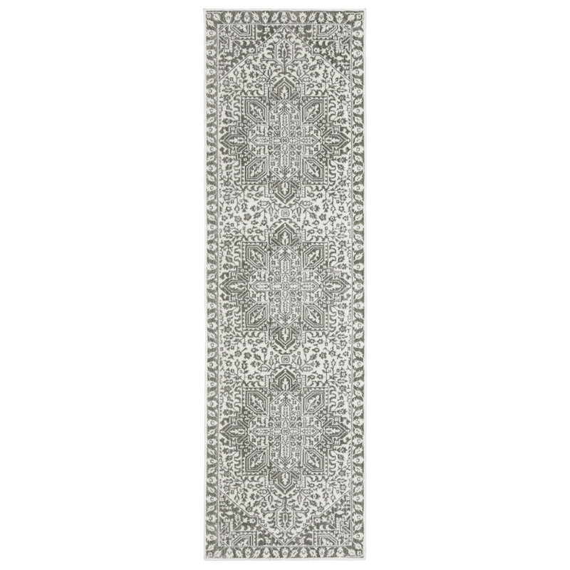 Oriental Indoor Rug, Runner 2'3" x 7'6"
