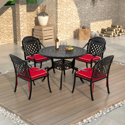 4-Person Round Outdoor Dining Set With Red Colour Cushions