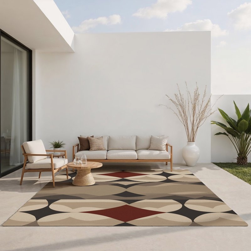 Royal Intricacy Indoor And Outdoor Area Rug, Rectangle 1'6" x 2'6"