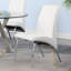 Chaises d'appoint rembourrées Jalna en blanc et argent