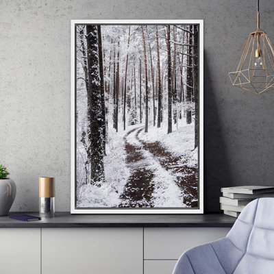 «Winter Snow Forest Trees» sur