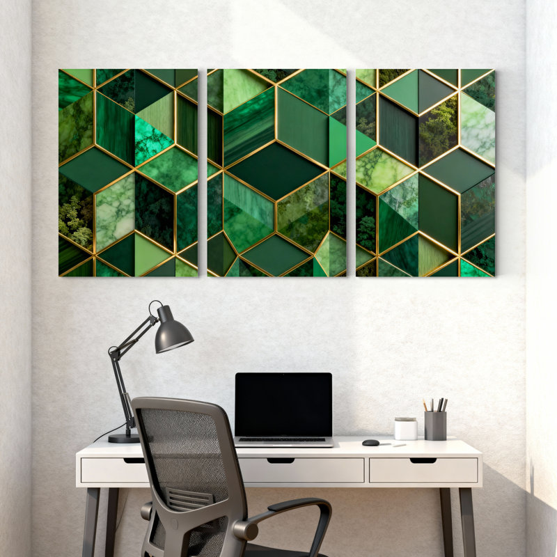 Ensemble de 3 tableaux sur toile tendue, motif géométrique en marbre vert avec accents dorés, H 30 po x l 60 po