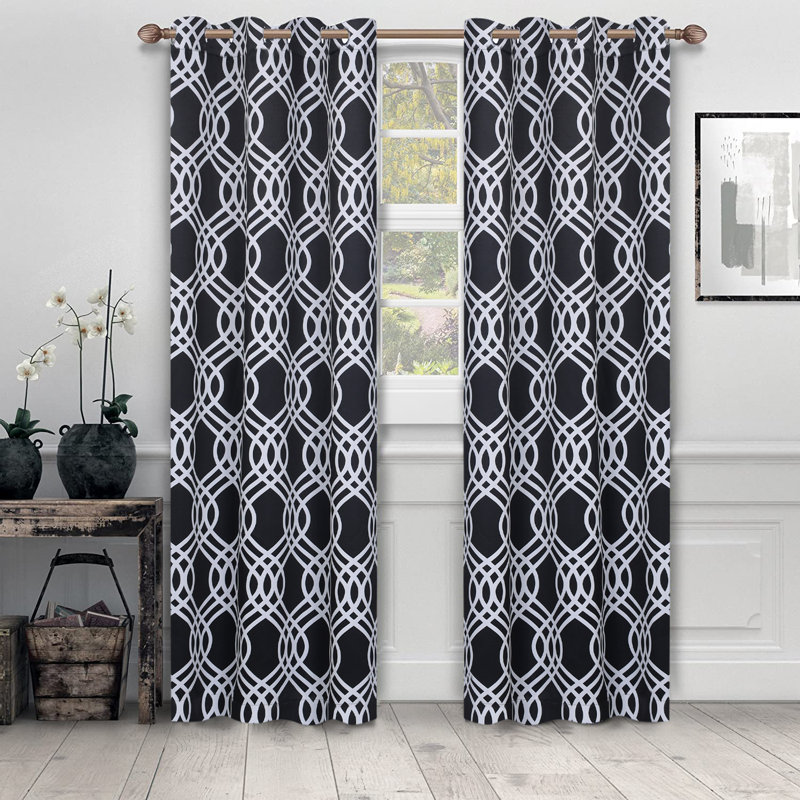Paire de rideaux obscurcissant 100% polyester Écosse, L 52 po x L 84 po, Noir