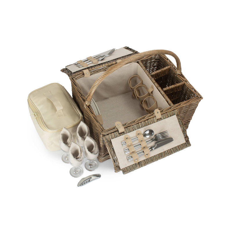 Wicker Lidded 4 Person Fitted Picnic Hamper