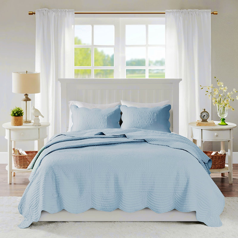Machine Woven Quilt Set, Queen Quilt + 2 Pillowcases