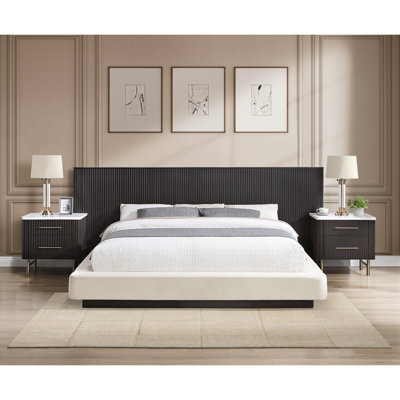 Très grand lit oriental en lin et espresso Clayten Beige