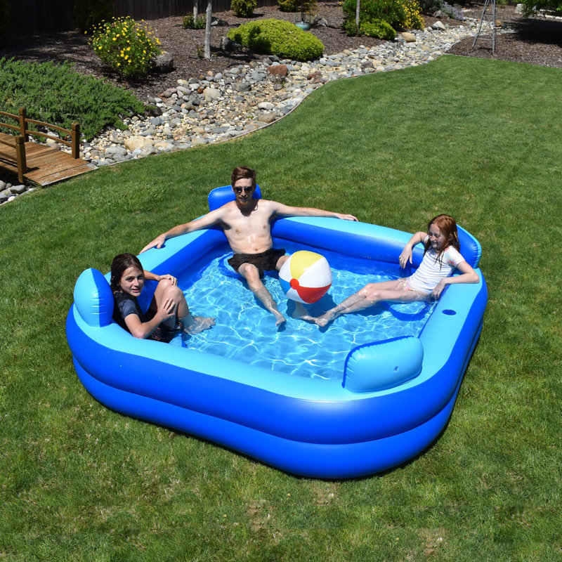 Piscine gonflable avec sièges et appuis-tête 8 pi x 8 pi - Ensemble - Pompe électrique incluse - Bâche de protection incluse