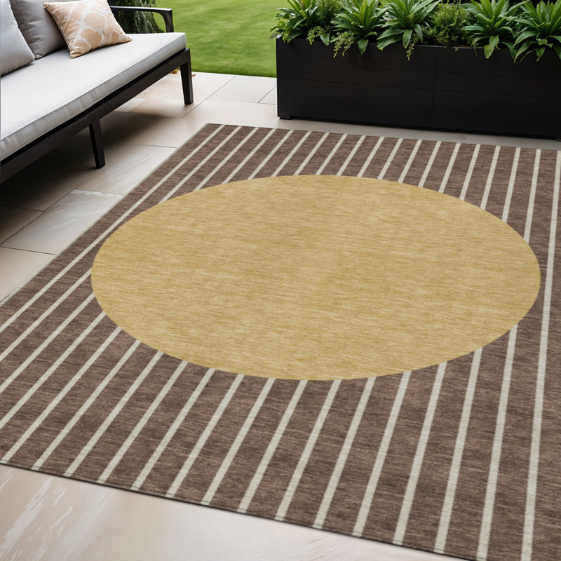 Tapis extérieur lavable rayé brun et beige 5 pi x 8 pi