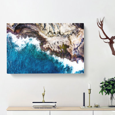The Coast Of Honolulu Hawaii - Wrapped Canvas Painting