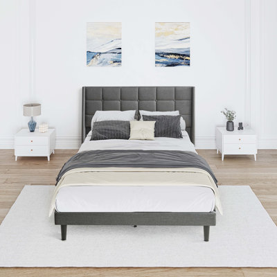 Grand lit plateforme tapissier