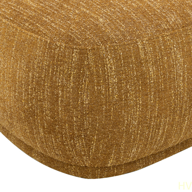 Repose-pieds cocktail triangulaire 44 po, tweed moutarde 44 po