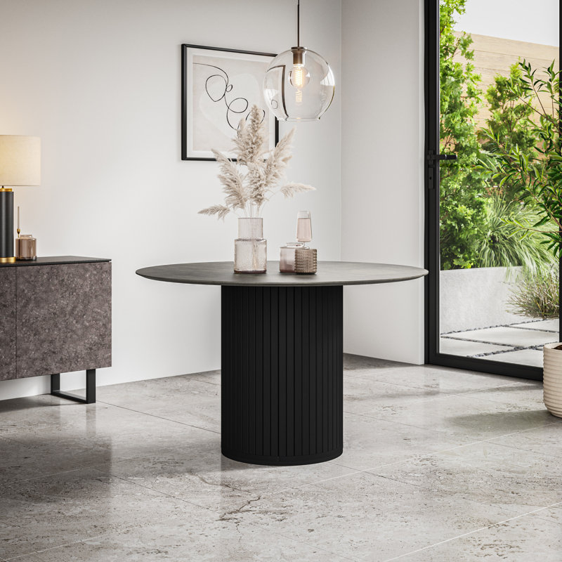 Arlo 120cm Concrete Effect Round Table