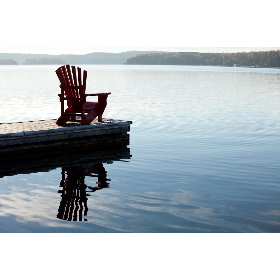 Adirondack Chair By A Lake von ImagineGolf - Kunstdrucke auf Leinwand ohne Rahmen