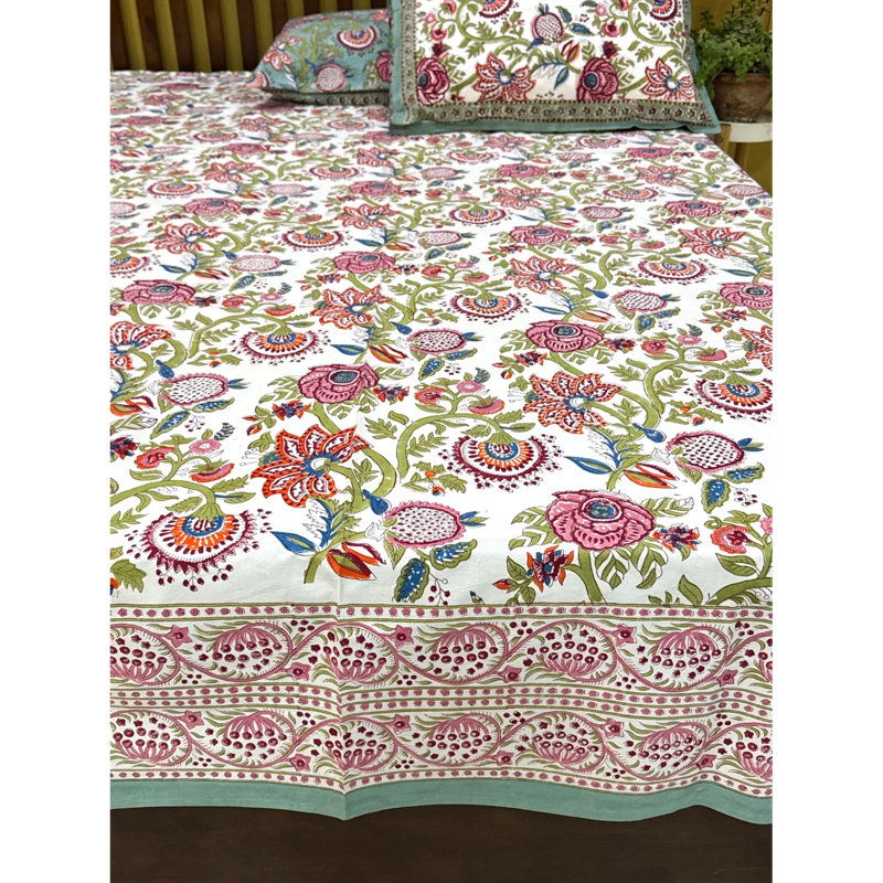 Export Quality Cotton Bedsheet Set With 2 Pillowcases