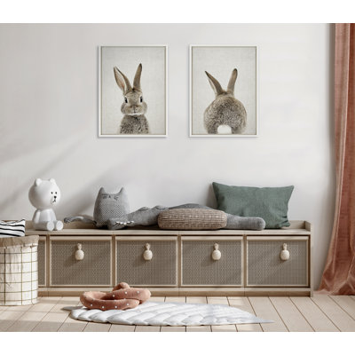 «Bunny Portrait on Linen and Bunny Tail on Linen» par Amy Peterson, ensemble d'art mural sur toile encadrée