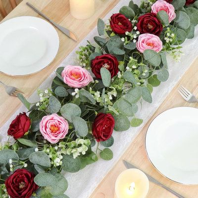  Guirlande artificielle 6 pieds avec fleurs et 7 roses rouges